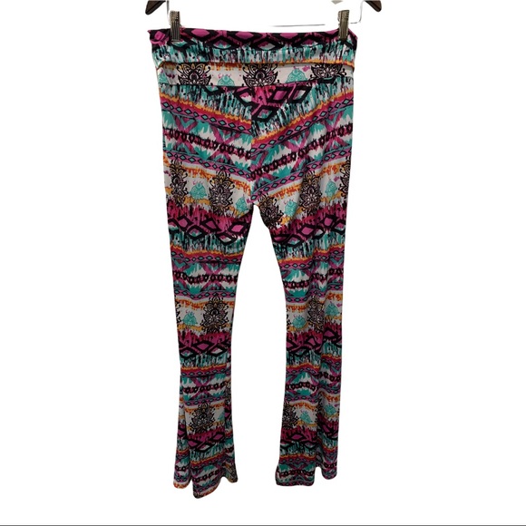 LUCY LOVE ROLL DOWN SUPER FLARE SOFT STRETCHY COLORFUL PAISLEY PANTS SIZE LARGE - Picture 2 of 15